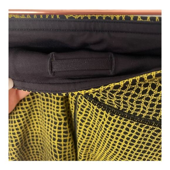 Lululemon Pace Rival Crop (19") Leggings Toxic Green Black Womens Size 4 - Picture 12 of 12